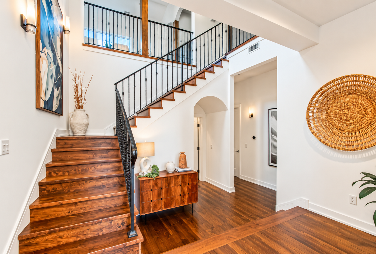 1919 Gates Ave #B - Photo 5 of 50