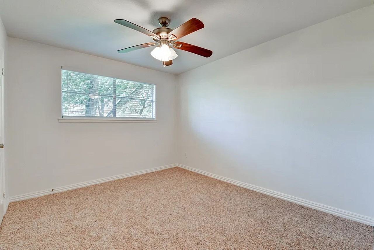 219 Schley St - Photo 7 of 18