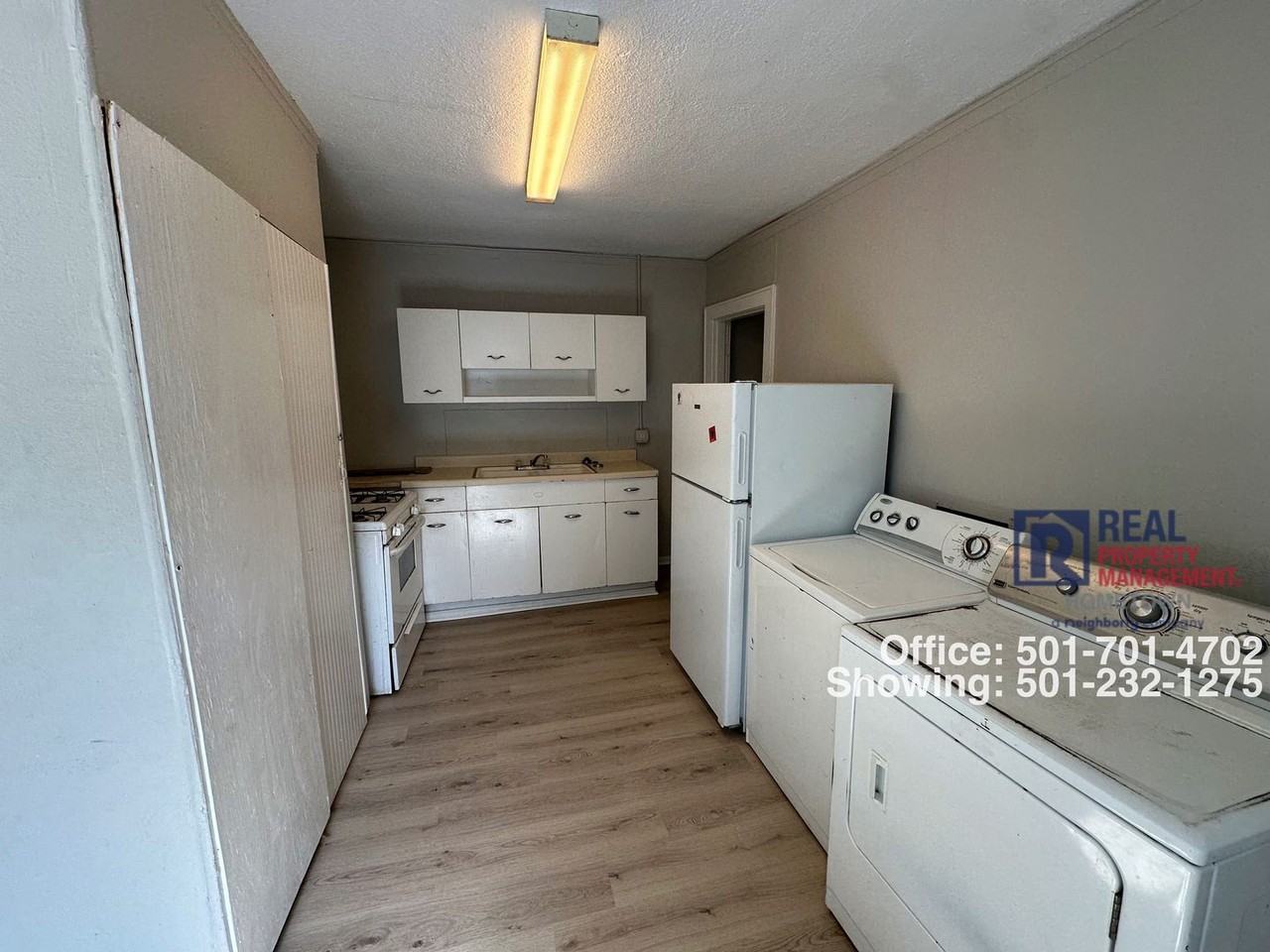1422 Greenwood Ave - Photo 5 of 11