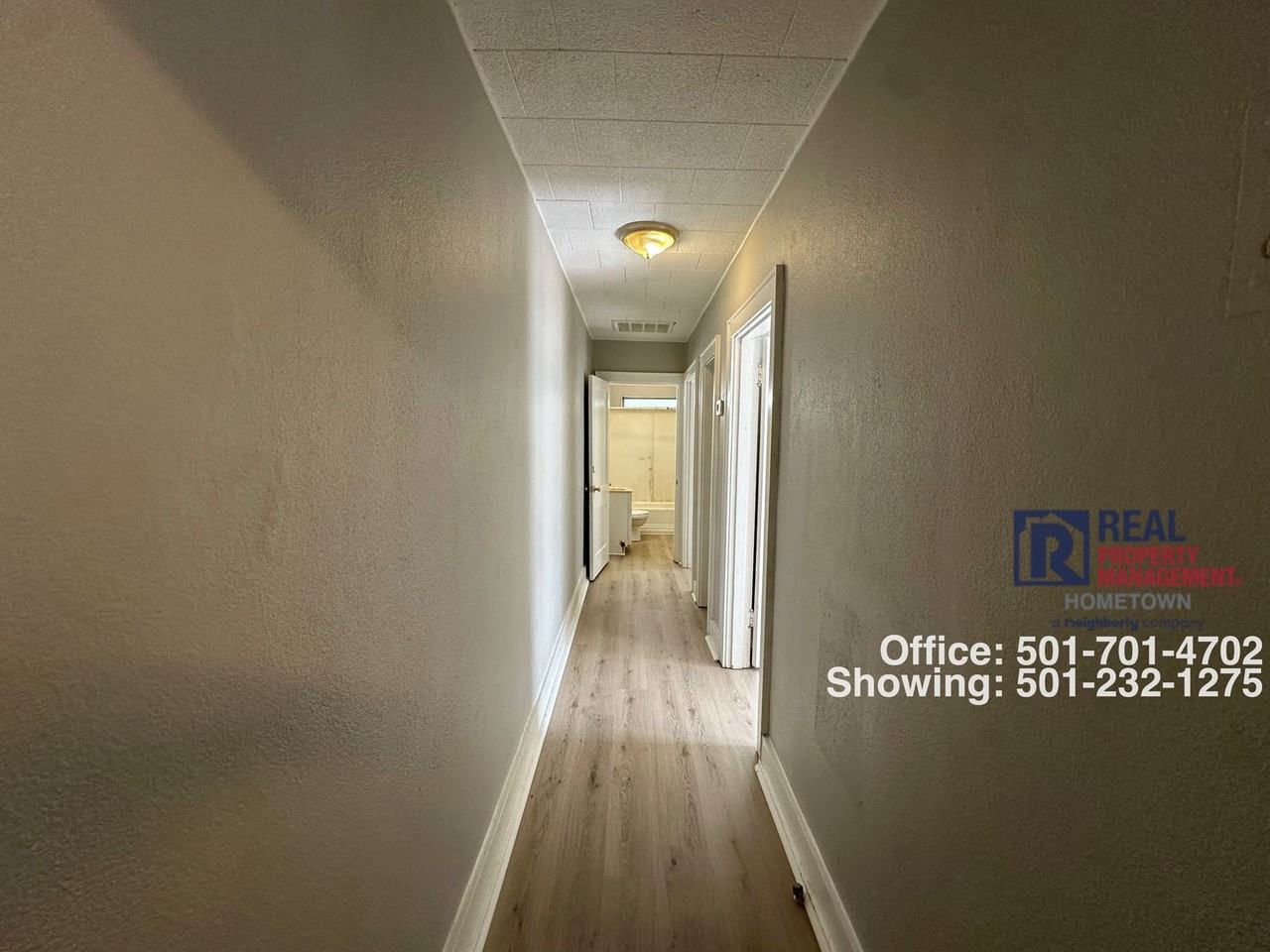 1422 Greenwood Ave - Photo 6 of 11