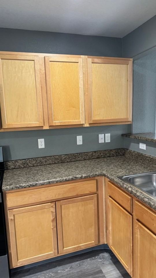 18607 E 45th Pl - Photo 5 of 20