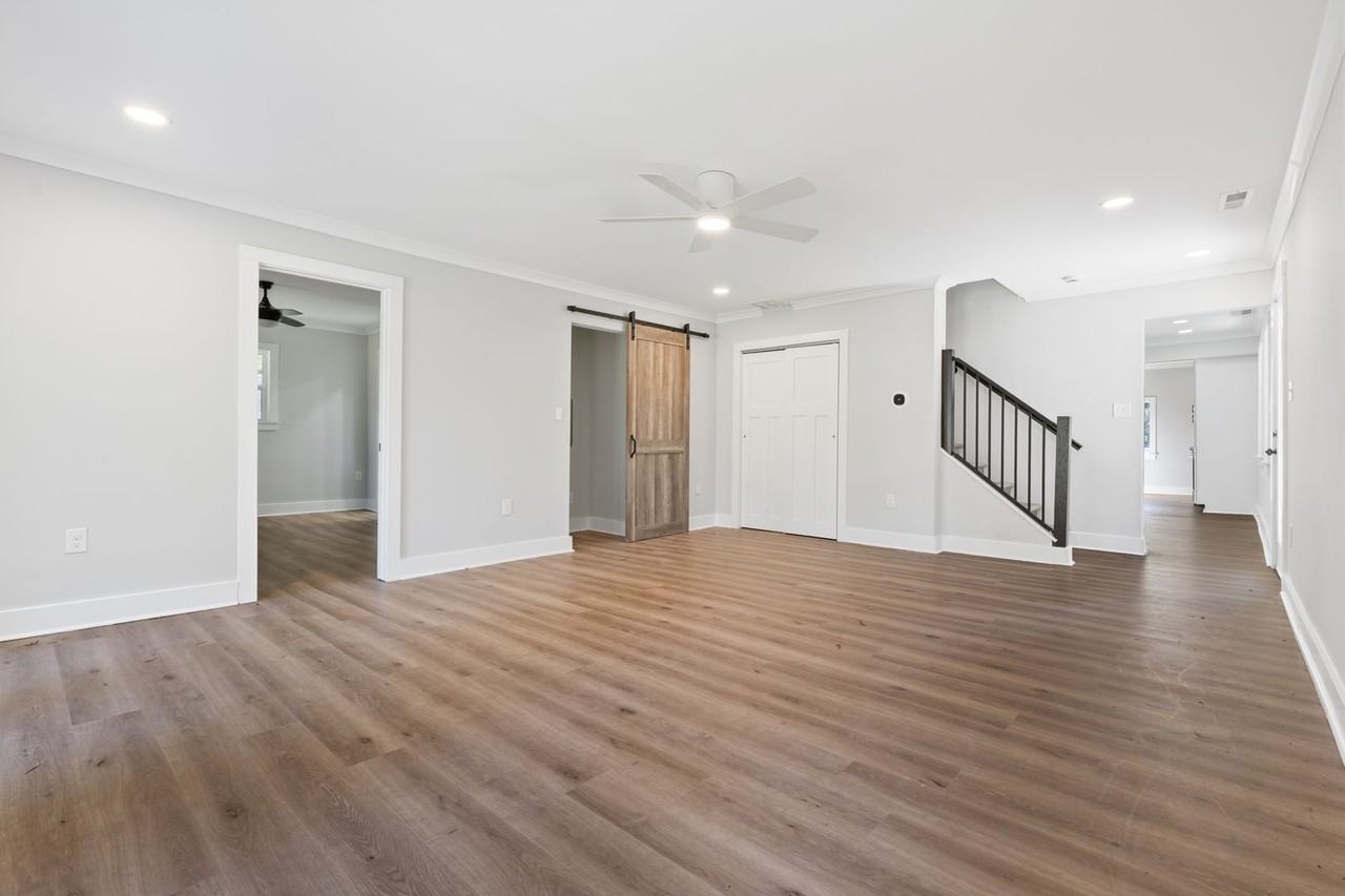 2207 Edwin Ave - Photo 5 of 18