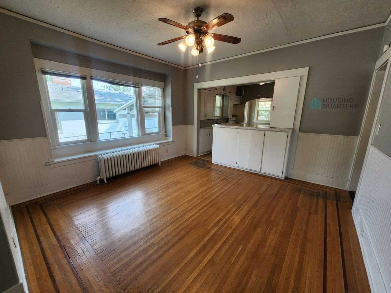 330 E 30th Ave - Photo 4 of 17
