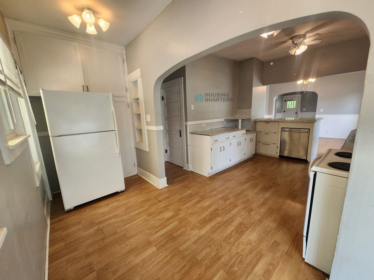 330 E 30th Ave - Photo 6 of 17
