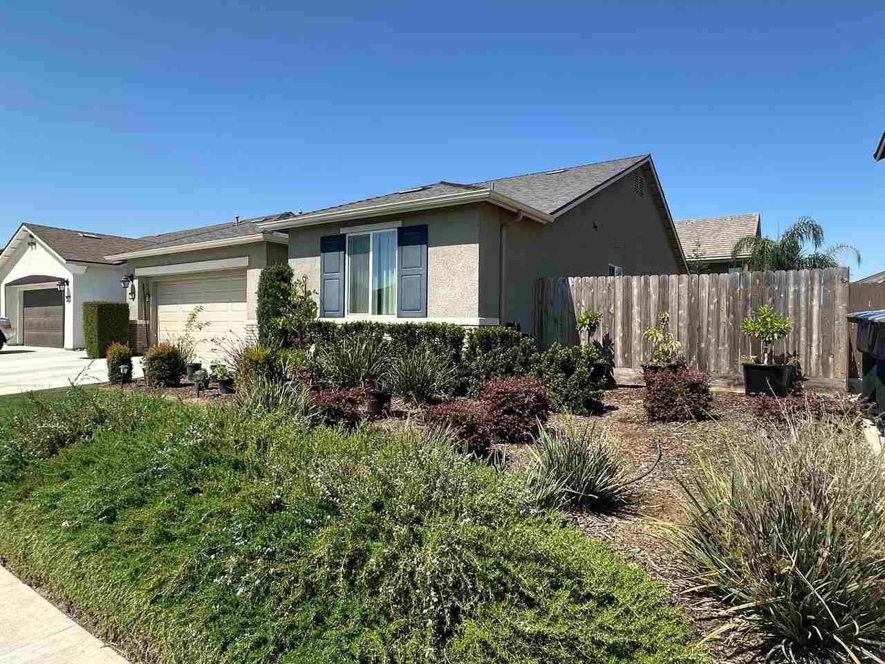 2231 S Lebec St - Photo 5 of 5
