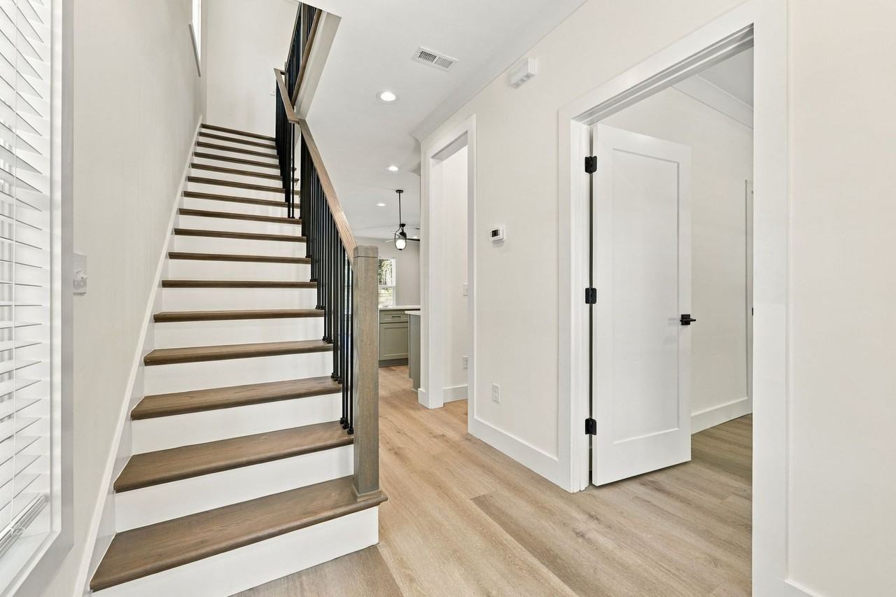 705 Hope Ave - Photo 4 of 30