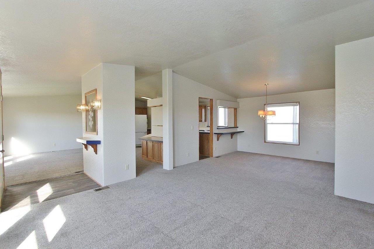 18075 Mink Rd - Photo 6 of 27