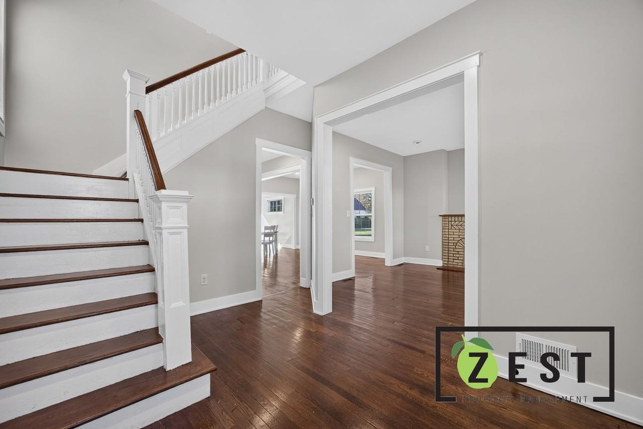 2251 Crane St - Photo 2 of 31