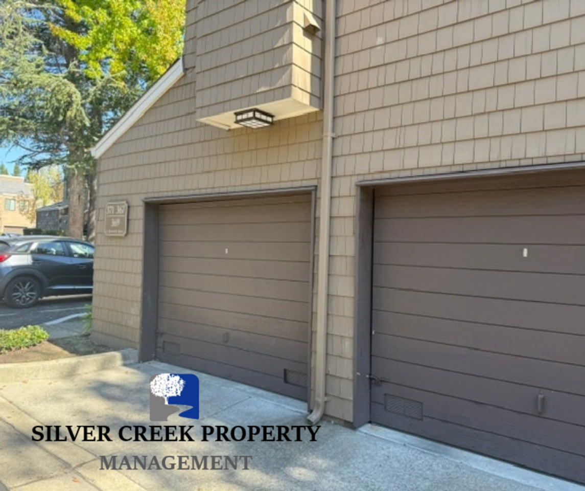367 S Overlook Dr - Photo 3 of 13