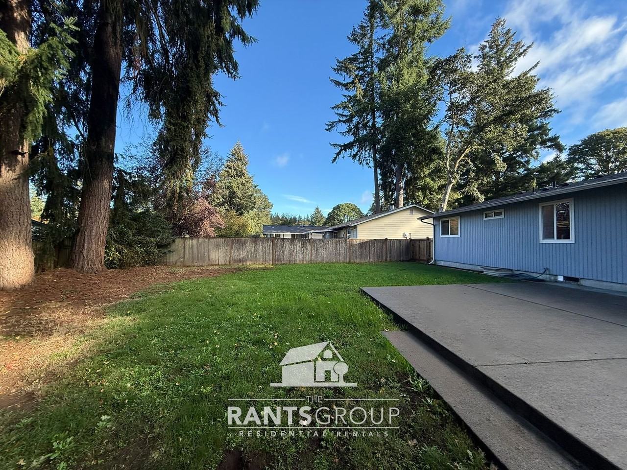 825 Oakcrest St Se - Photo 6 of 26