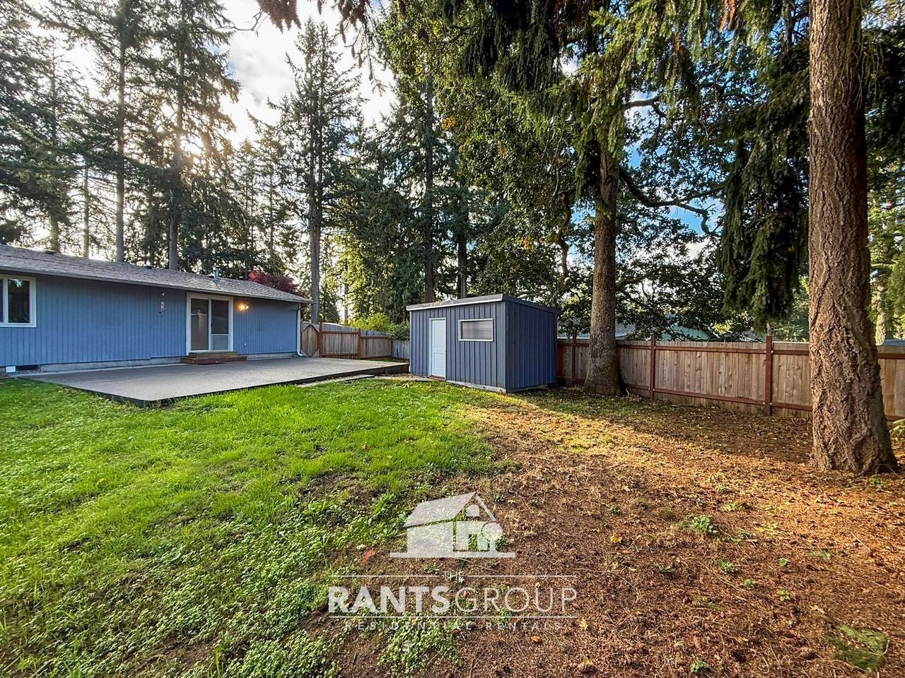 825 Oakcrest St Se - Photo 7 of 26