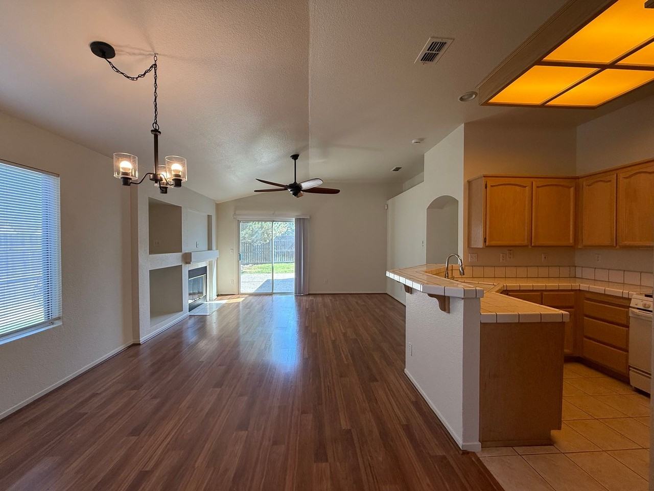 8790 Owlet Ct - Photo 3 of 18