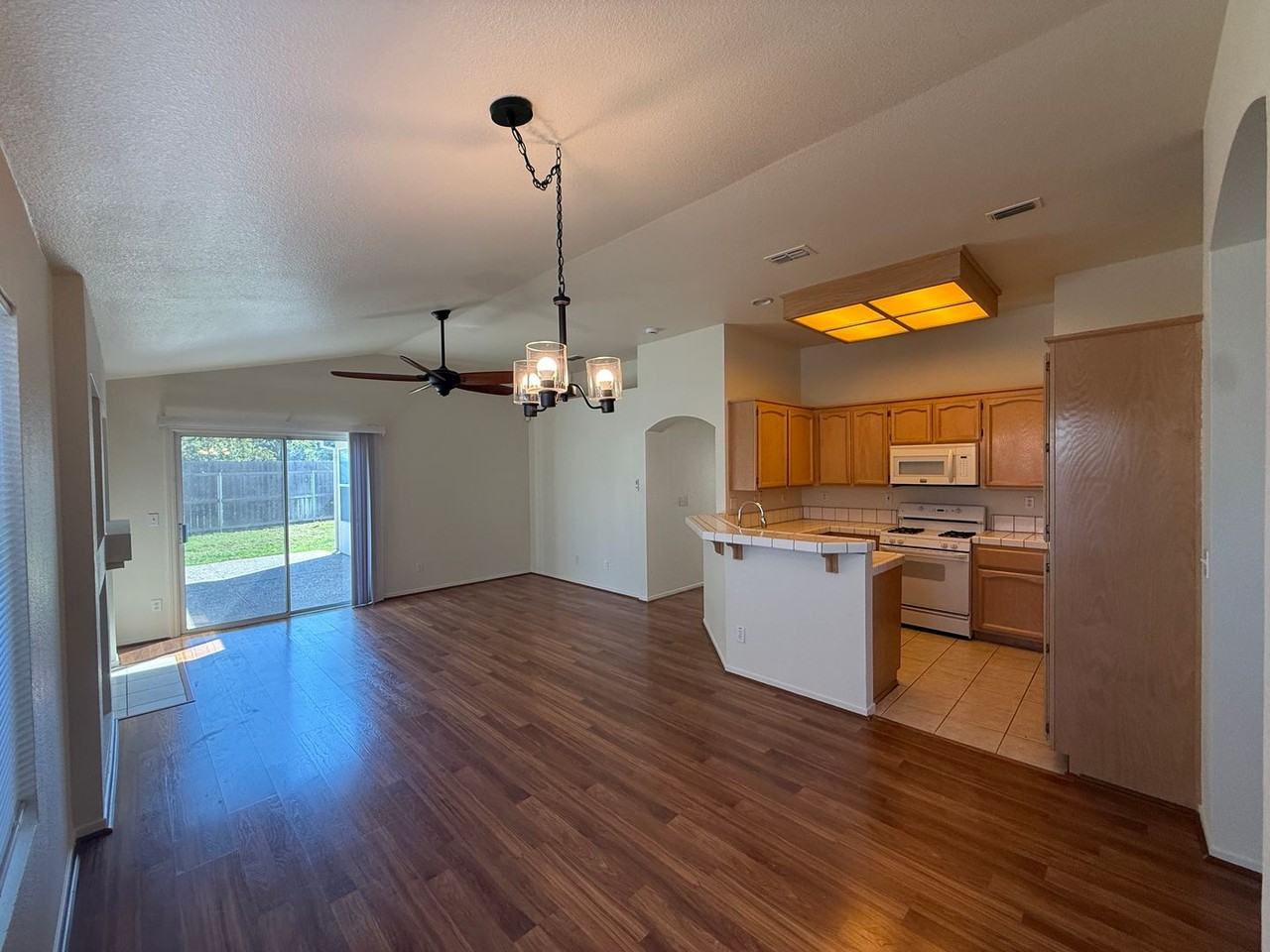8790 Owlet Ct - Photo 4 of 18