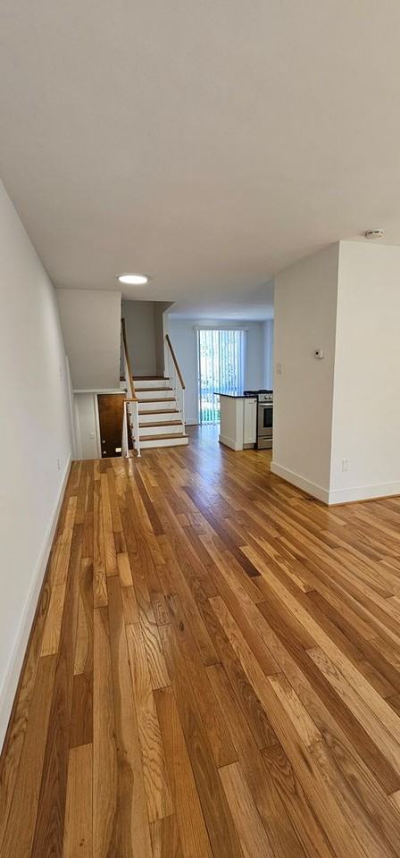 861 3rd St Sw #106 - Photo 5 of 16
