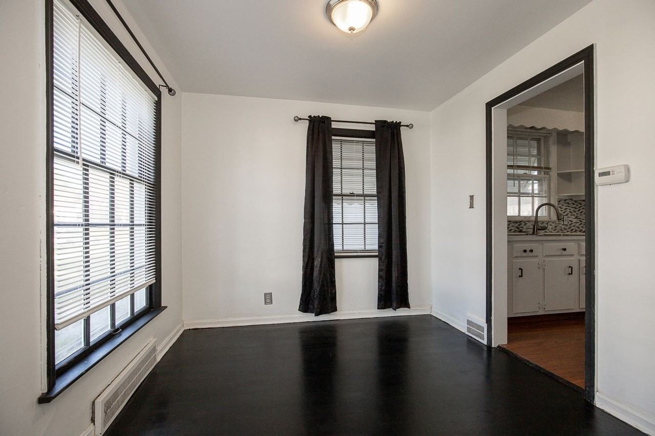 18312 Highland Dr - Photo 4 of 23