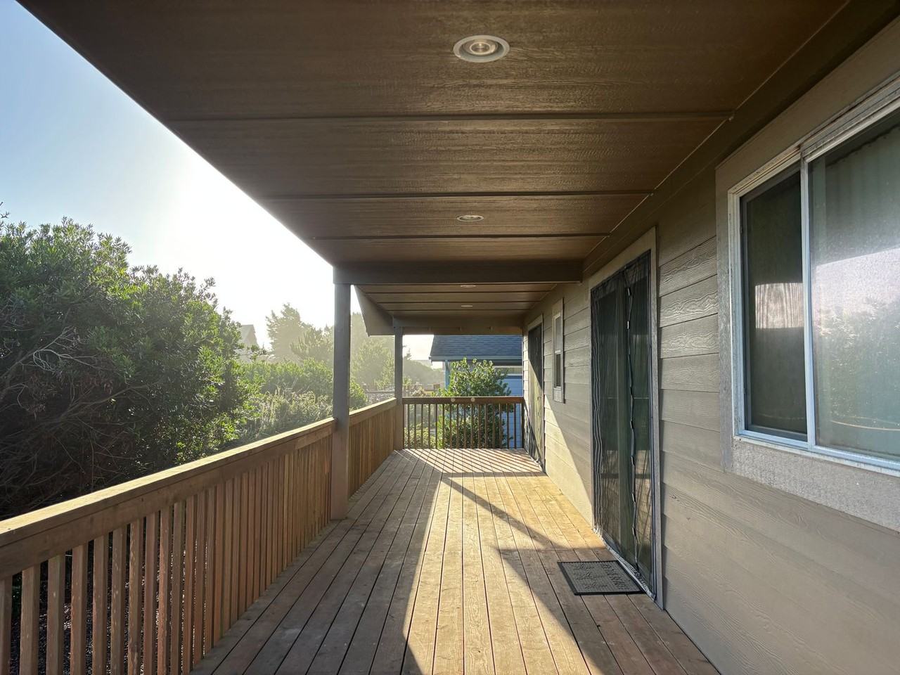 1256 Channel Ave Sw - Photo 6 of 33