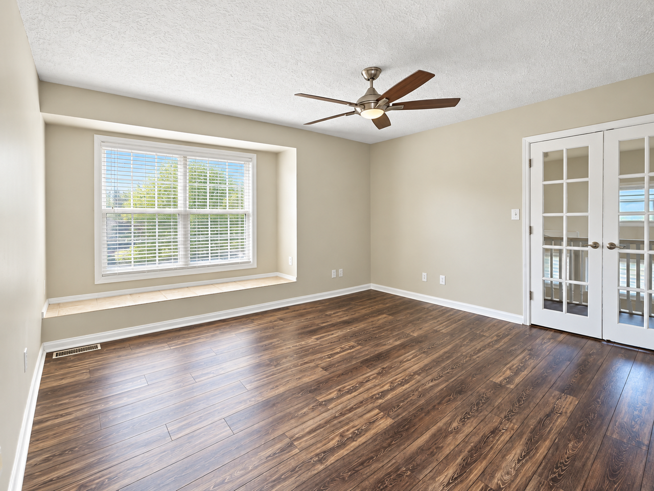 2529 Tinmouth Vale - Photo 5 of 6