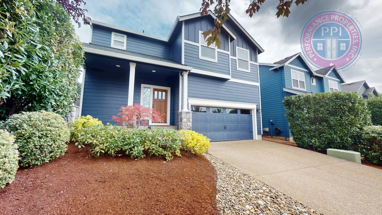 18800 Nutmeg Ln - Photo 3 of 6