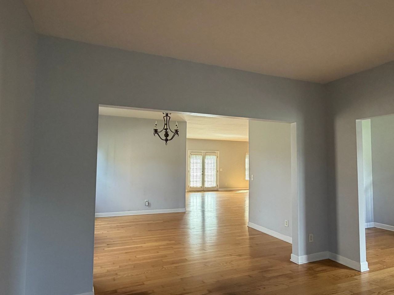 505 Edmund Ct - Photo 3 of 29