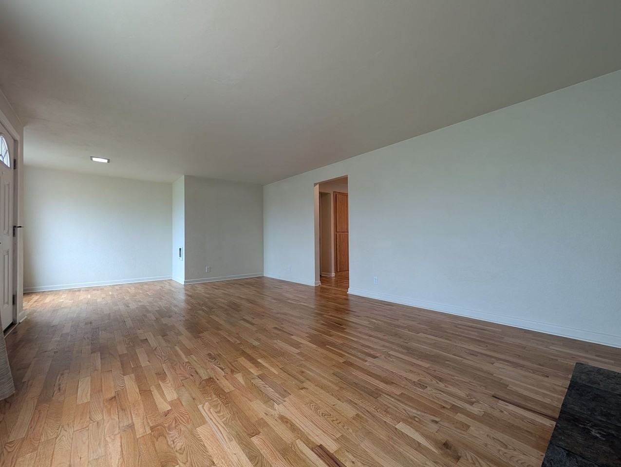 4040 Willhi St - Photo 6 of 29