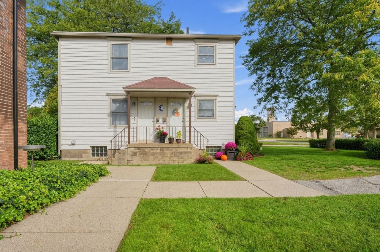 709 S Despelder St - Photo 3 of 30