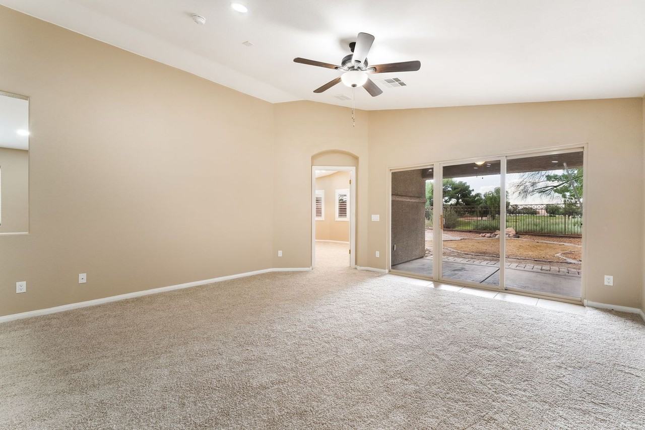 5439 Golden Leaf Ave - Photo 7 of 30