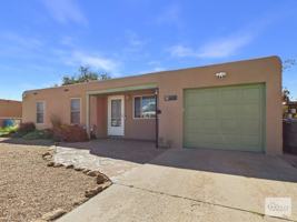 featured image of 1032 Calle De Suenos