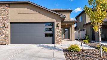 featured image of 460 Warren St