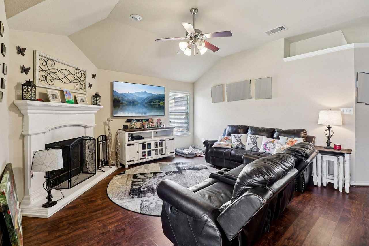 8221 Mule Deer Run - Photo 5 of 22