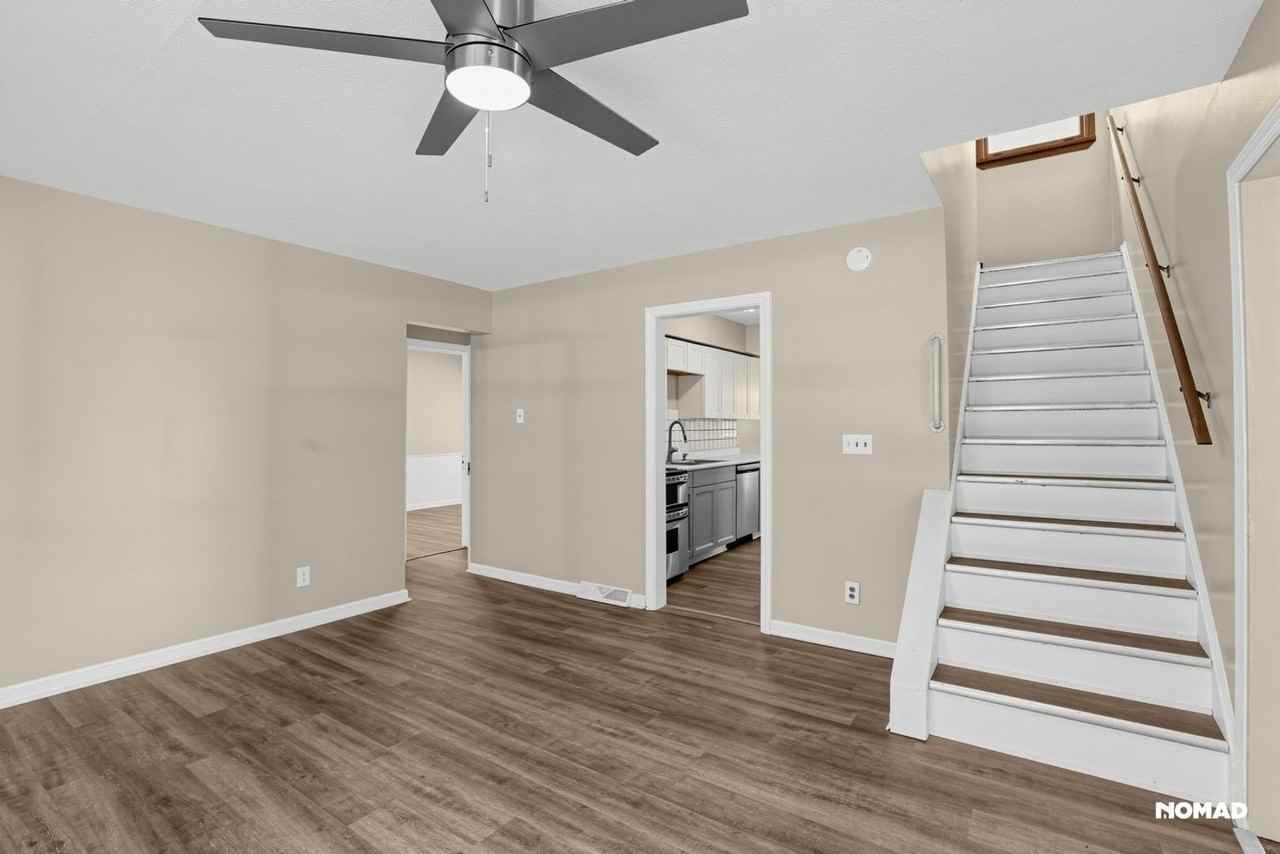 2960 Bradley Rd - Photo 6 of 32