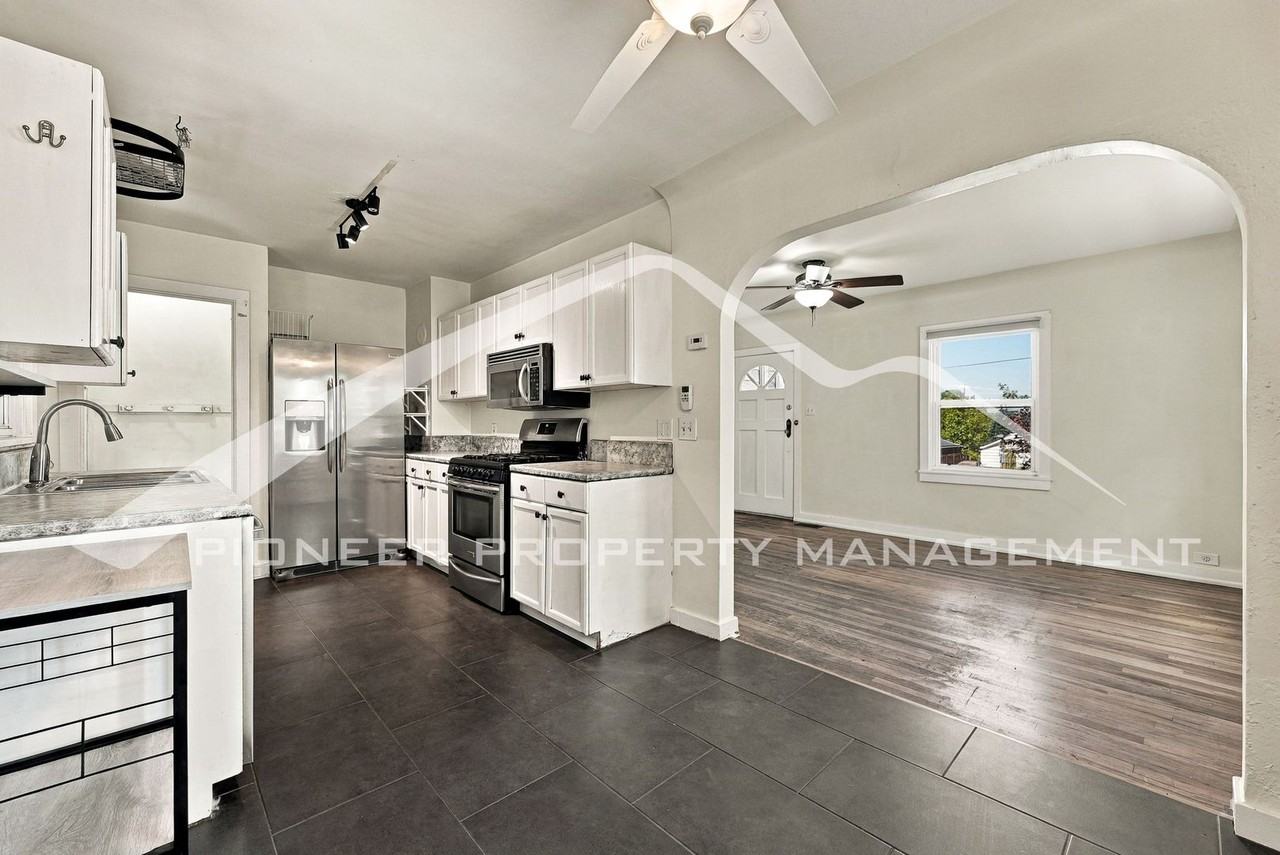 3210 W Colorado Ave - Photo 6 of 27