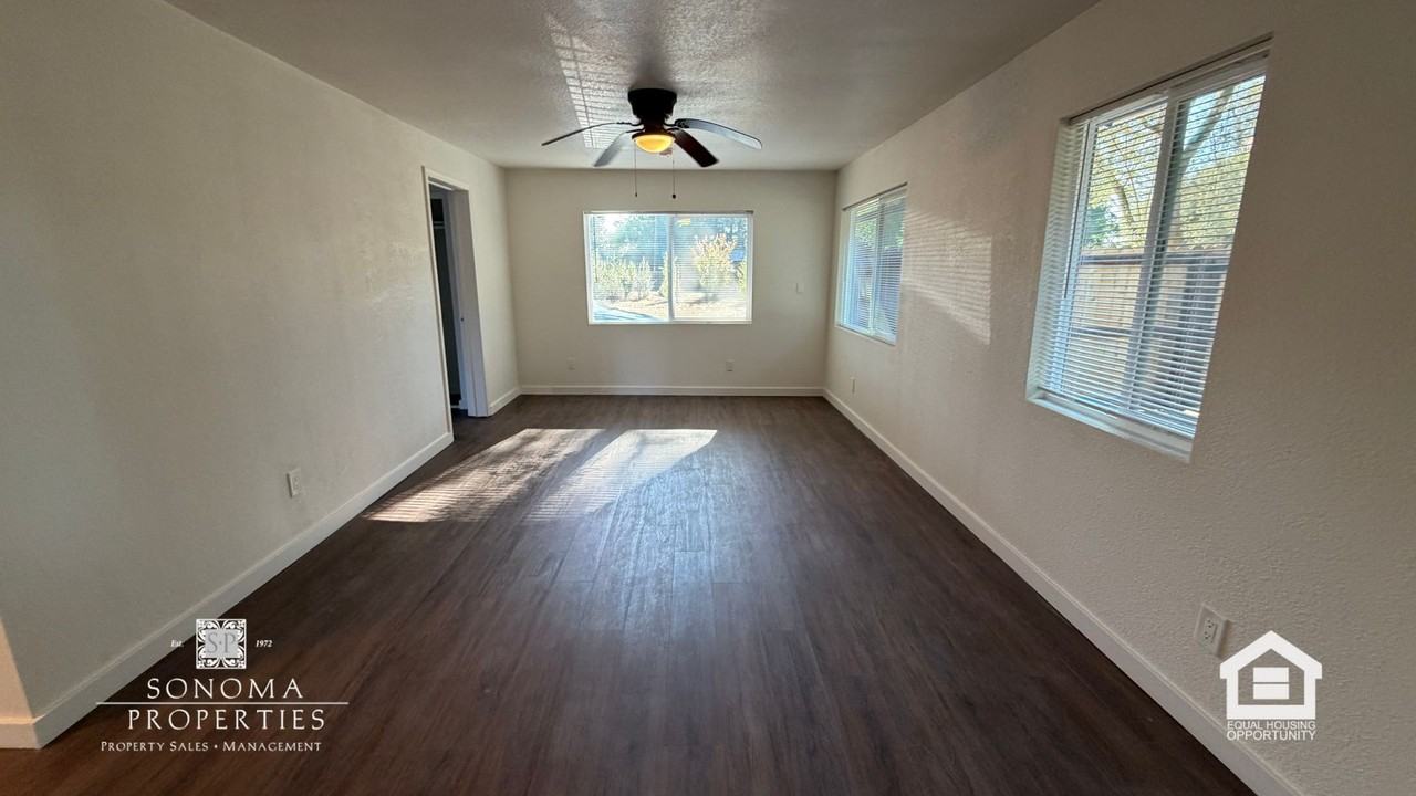 7786 Sonoma Hwy - Photo 7 of 19