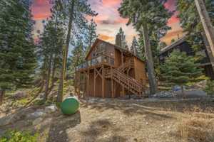 featured image of 327 Valley View Dr