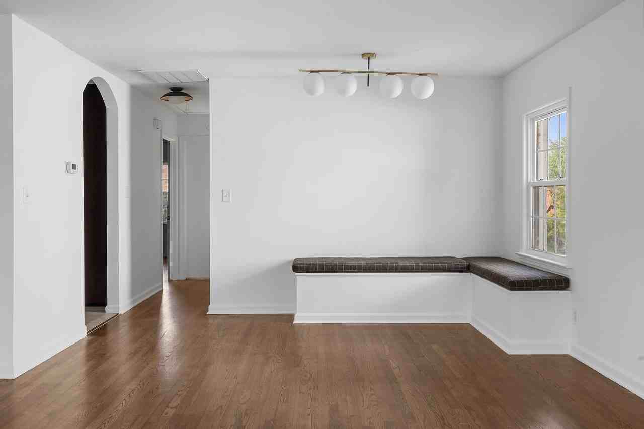 68 Dunnemann Ave - Photo 5 of 21
