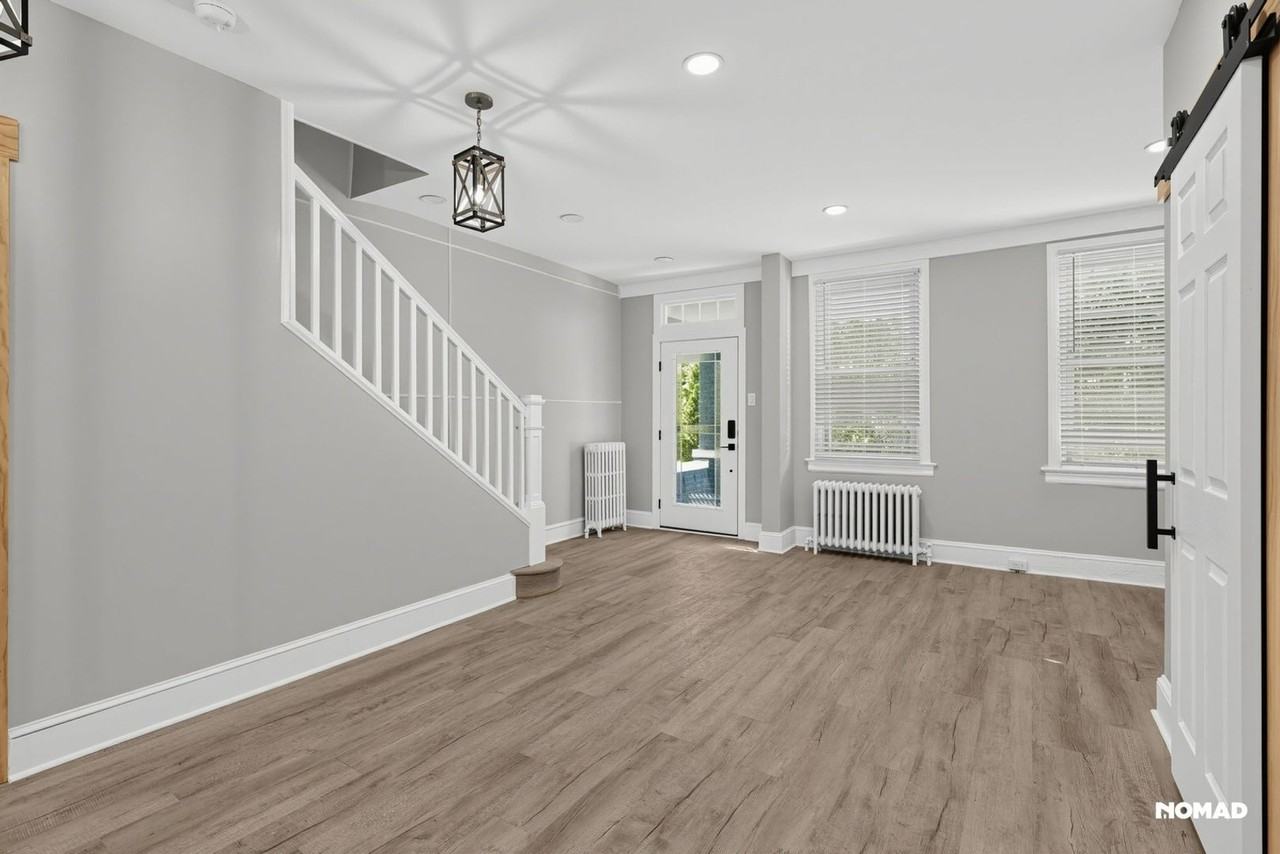 1414 C St Ne - Photo 4 of 28