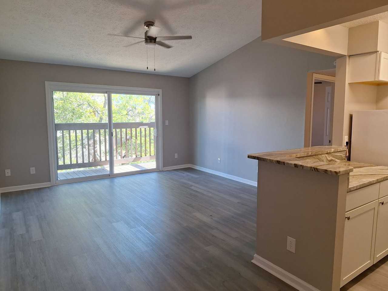 20 Wells Ct - Photo 3 of 16