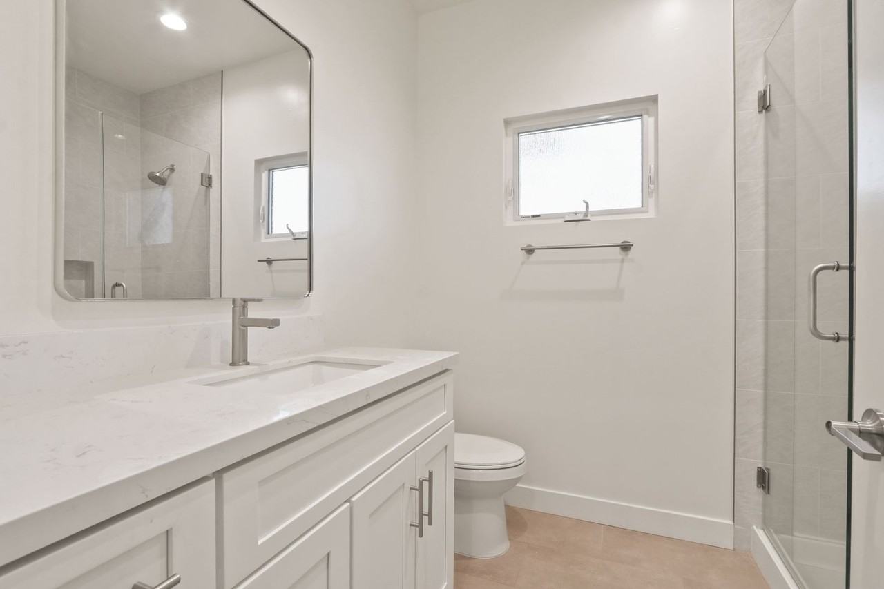 1963 5th St - Photo 6 of 10