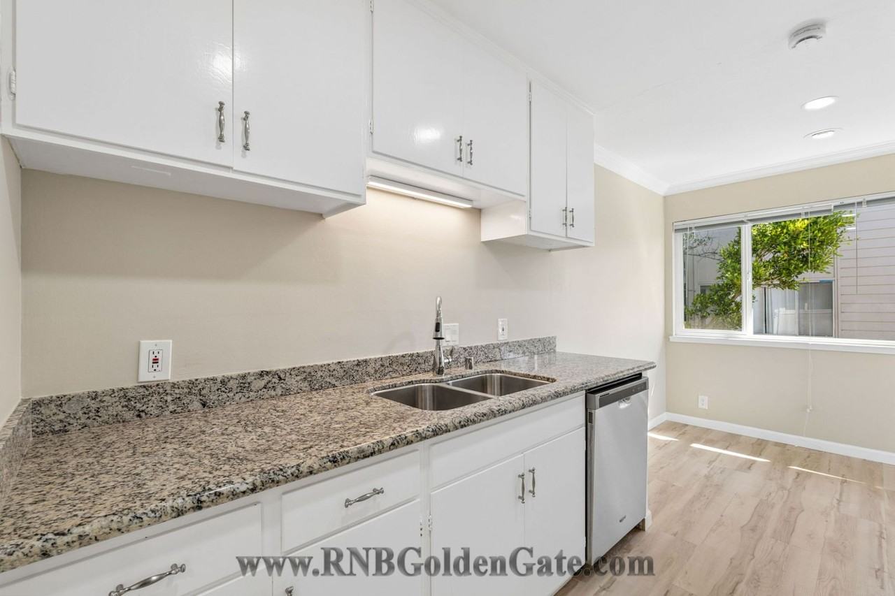 26 Circle Dr - Photo 5 of 29