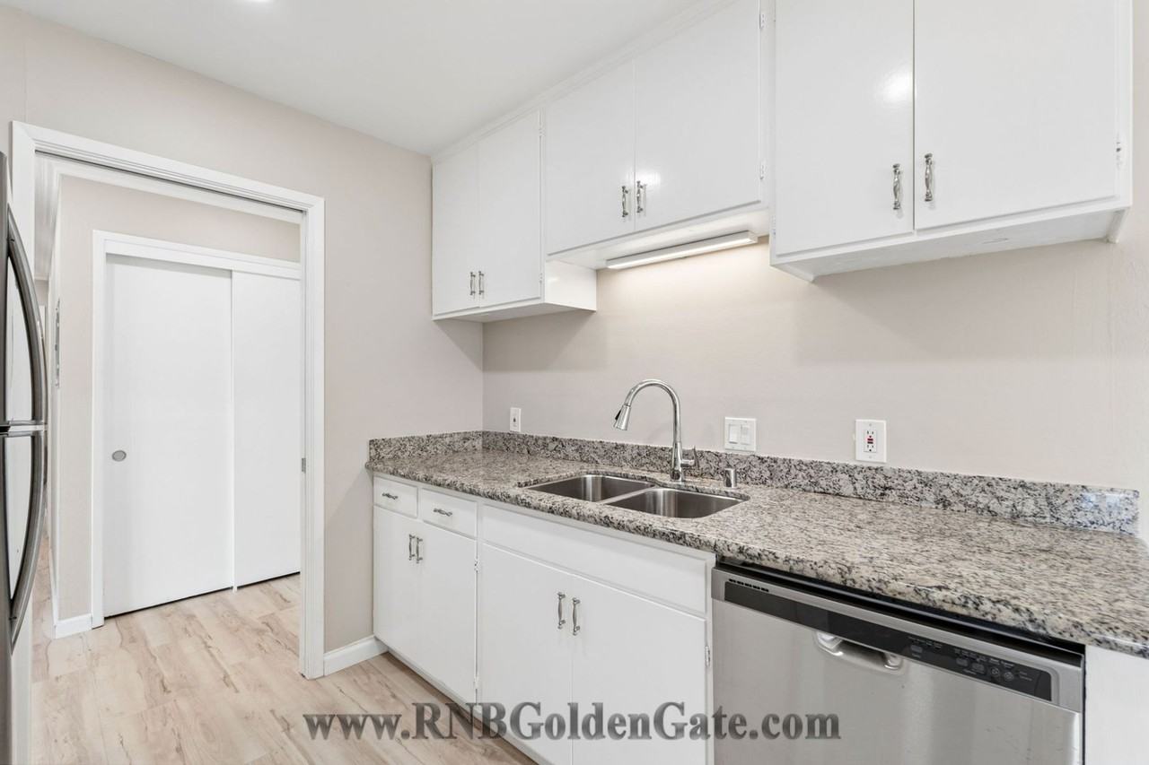26 Circle Dr - Photo 6 of 29