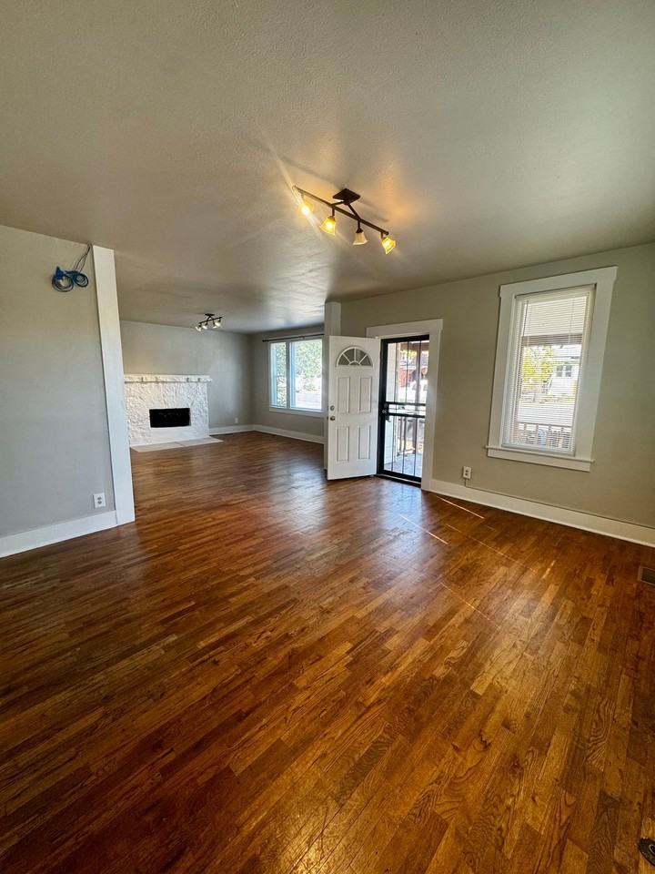 2201 W Colorado Ave - Photo 7 of 50
