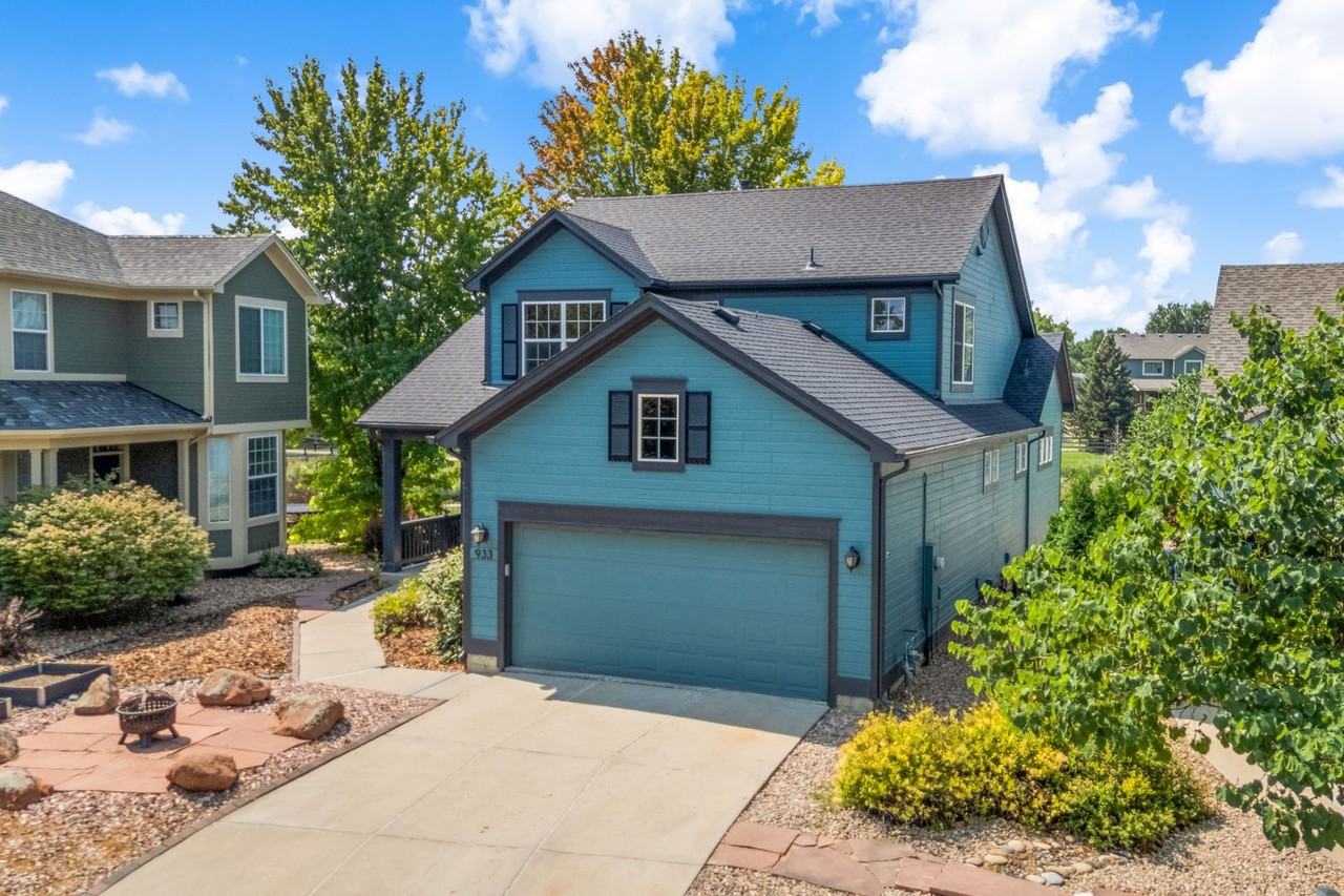933 Ninebark Ln - Photo 5 of 50