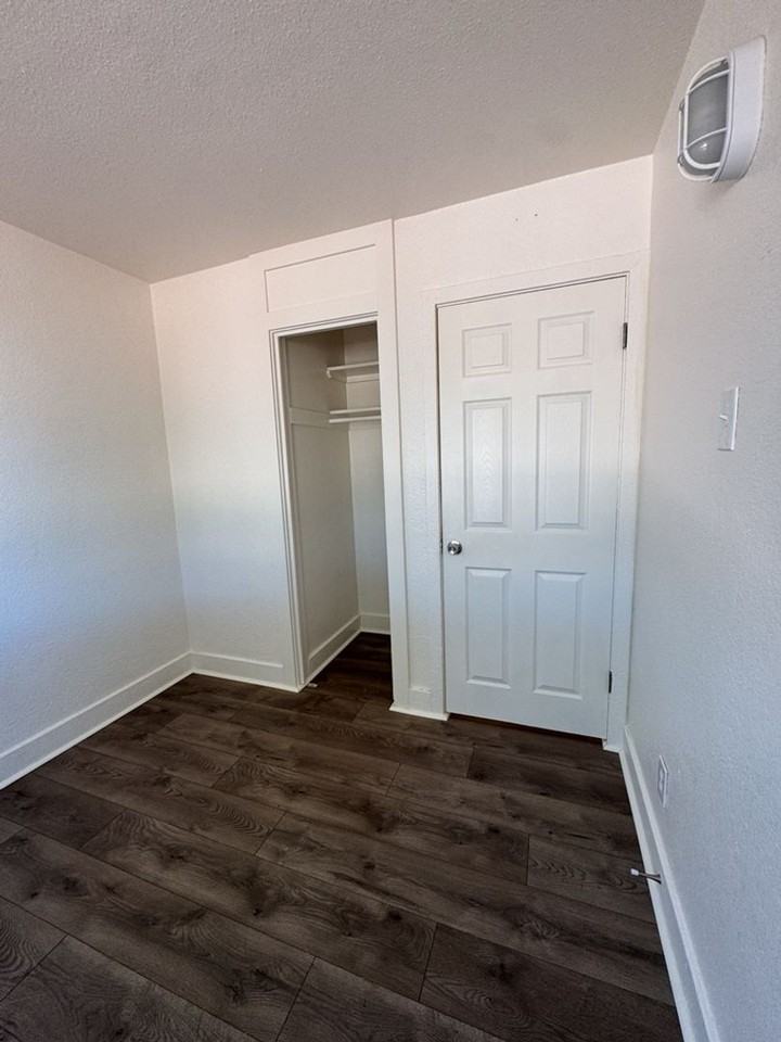 532 Graham Dr - Photo 7 of 16