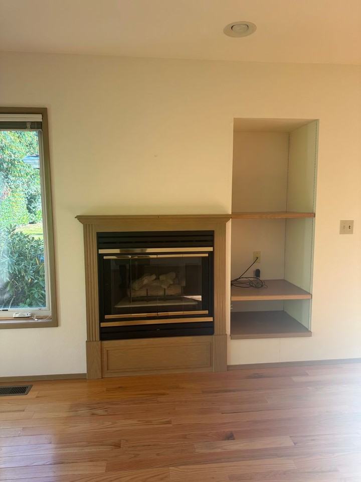 4005B Village Dr - Photo 4 of 23