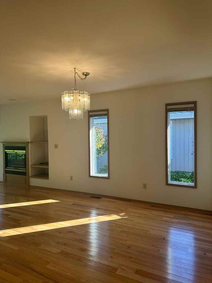 4005B Village Dr - Photo 7 of 23