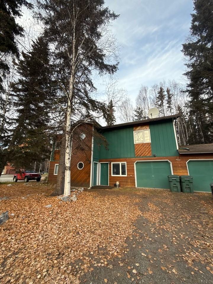 4852 Glasgow Dr