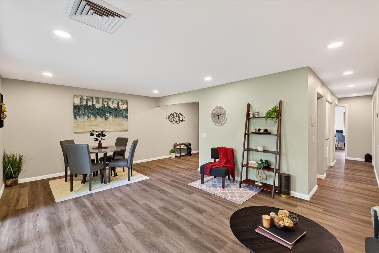 5538 Century Ave - Photo 6 of 23