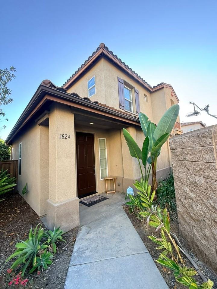 1824 Wolf Canyon Loop - Photo 2 of 37