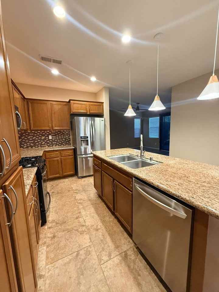 1824 Wolf Canyon Loop - Photo 4 of 37