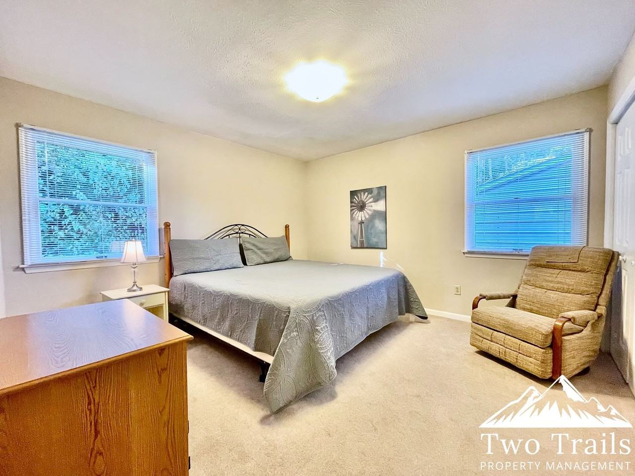288A Pearl Ln - Photo 7 of 10