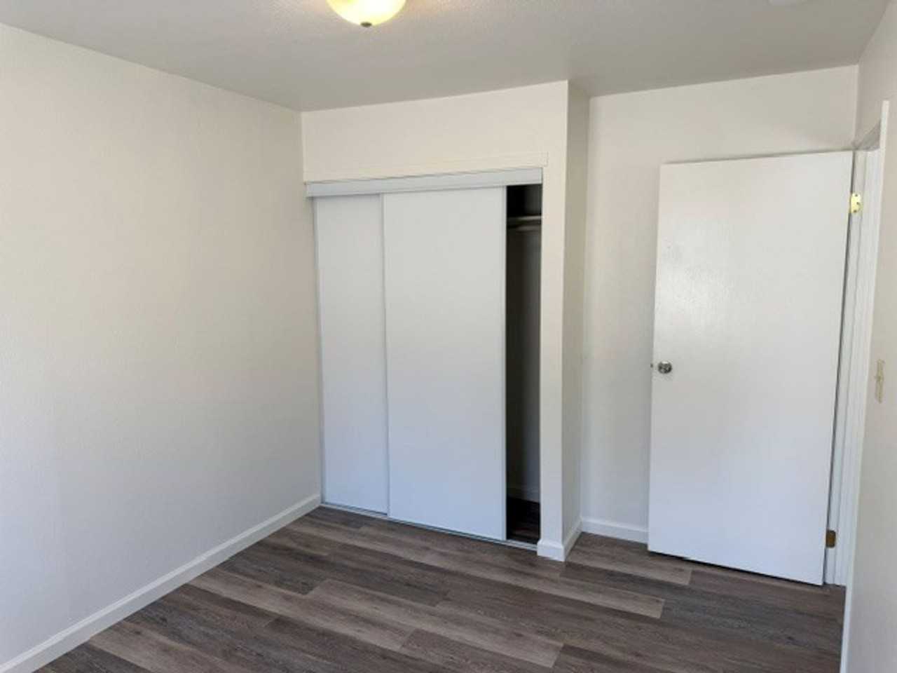18495 Rozier Ave - Photo 6 of 10